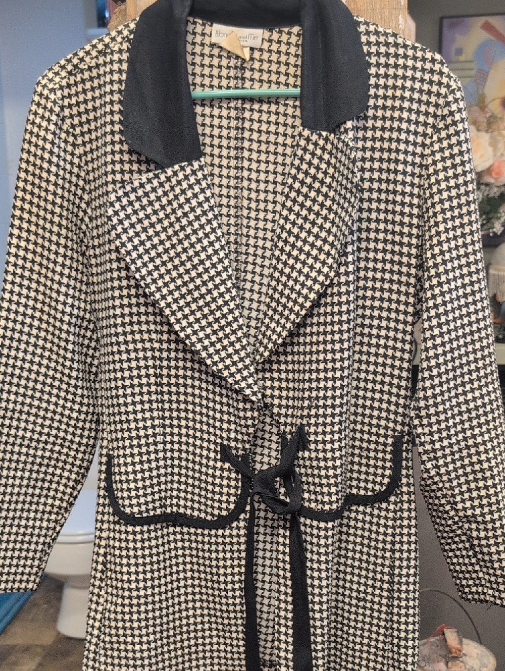 Vintage Glendora Black and White Houndstooth Blazer Jacket with Black Trim